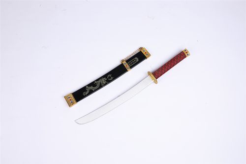 龙泉市尚艺工艺品厂是竹木工艺品,木质玩具刀剑,木质动漫刀剑等产品